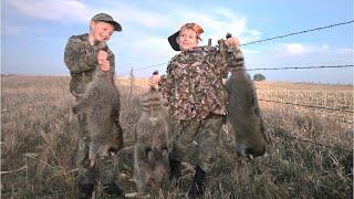 TRIPLE COONS - Deer Hunt Turns Into a Racoon Smokeshow