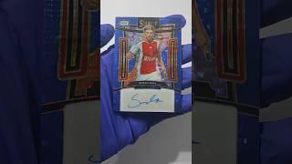 Panini - Select FIFA 2024 - Borna Sosa - AFC Ajax - Blue Pulsar Prizm Autograph #S-BS Card