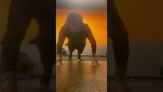 Finger tip pushups #pushups #workout #pushupchallenge #gym #athlete