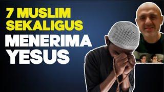 Seven Muslims Simultaneously Accept Jesus | Sam Shamoun - Multilingual