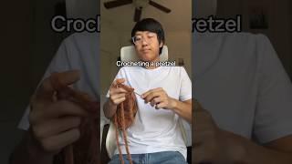 Crocheting a pretzel #crochet