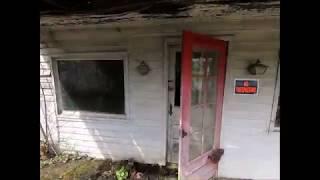 Urbex Exploring The Abandoned Ghost Town Of Lawton KY Store Apartment