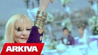 Aida Cara - Shoqnia (Official Video)