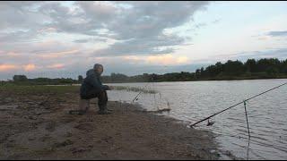 БЕШЕНЫЕ ЯЗИ КЛЮЮТ НА ДОНКИ! рыбалка на реке Чулым