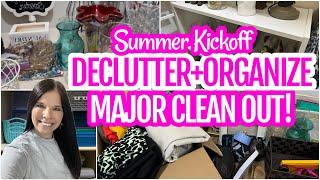 DECLUTTER + ORGANIZE | CLOSET DECLUTTER #decluttering  #declutterwithme #declutter  #closetcleanout