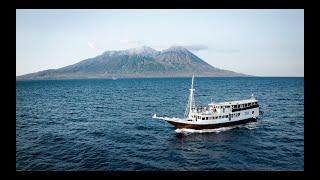 Wanua Adventure - a 4 days boat trip from Flores to Lombok