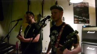 The Boar - Tanzt du noch einmal mit mir (Broilers Cover)