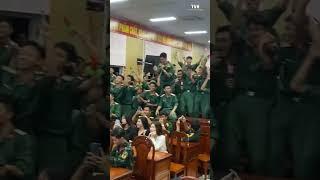 Khi các chú bộ đội nghe nhạc remix - Em Là Nhất Miền Tây #shorts #trend #beautiful #girl #volemi