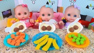 Куклы Пупсики Играют Убирают Кушают Открывают #Киндер Джой Сюрприз Мультик для детей