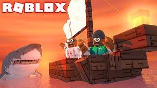 ATTACKED BY THE MEGALODON IN ROBLOX (Roblox Shark Bite)