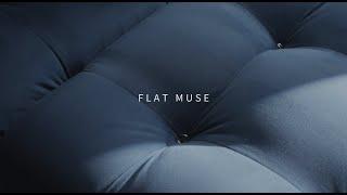 Flat Muse by Studio Bomb