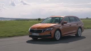 The new Skoda Octavia Combi in Phoenix Orange Driving Video