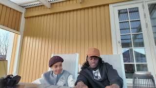 PENG PENG SNR VS PENG PENG JUNIOR