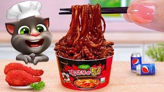 Talking Tom Best Friend  Miniature Stir Fried Octopus Black Bean Spicy Noodles  Tina Mini Cooking