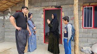 Repentance: Hossein and Jamila forgave Zaritaj#sholiz #peren