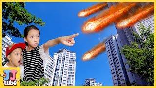 하늘에서 별똥별이 떨어졌어요! 스팽글 레인보우콘 서프라이즈 장난감 찾기 놀이 RainboCorns Hide & Seek Toy for kids[제이제이 튜브-JJ tube]