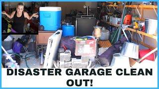 QUICK GARAGE ORGANIZATION | CLEAN AND DECLUTTER WITH ME | EXTREME CLEANING MOTIVATION