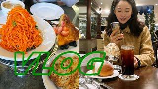 VLOG | 부베트로 시작해 카페몬지에서 마무리하는 브런치. 리빙 페어 취재. 이태원 서사 당신의 서재. 까사미아 서래마을점. Brunch. Book cafe. Writer.