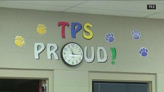 Toledo Public Schools hosts job fair