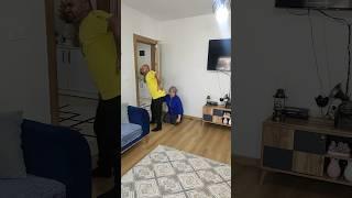 keşfet olurmu sizce #karıkoca #temizlik #kapi #bez #osuruk #keşfet #kesfetol #kesfeteal