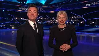 Stephen Mulhern and Holly Willoughby - Dancing on Ice - 6th Feb 2022
