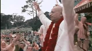 Dancing at Rathayatra Festival