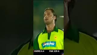 Shoaib Akhtar crazy bowling #cricket #sportscentral #cricketlover #t20worldcupqualifiers