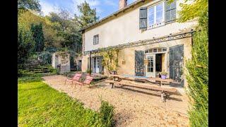 Riverside location for this stylish 5 bedroom house in the popular village of Segur le Chateau.