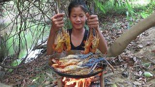 The best food: Cooking Lobster curry with Mushroom and Spicy chili - Survival skills Anywhere Ep 101