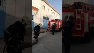 УСТАНОВКА АЦ НА ВОДОИСТОЧНИК️️ #мчсроссии #firefighters #fireman #рекомендации #мчс #пожарные#101