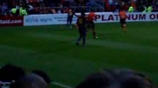 Ronaldinho Backheel Nutmeg Dundee United Barcelona