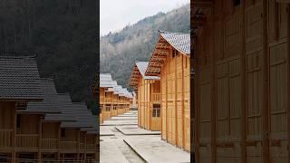 Beautiful wooden houses in a village in Japan!￼