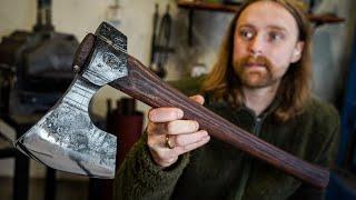 Forging a Bearded Axe "Aplungen"