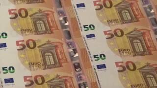 Produktion des neuen 50 Euro Scheins