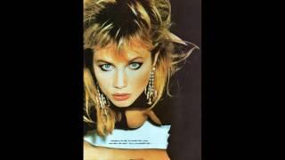 Ребекка Дэ Морнэй (Rebecca De Mornay) musical slide show