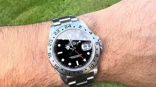 Rolex doesn’t care about vintage models or enthusiasts! Don’t buy the new submariner book!