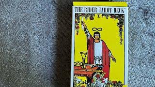 The Rider Tarot Deck / Flip Through / Tarot