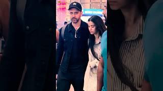 Hrithik Roshan and girlfriend Saba Azad spotted at Mumbai airport #shorts