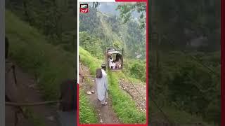 Chairlift ke cables tootne se phele ke manazir #Chairlift #Battagram #latestnews #live #shorts