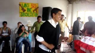 50 José 3