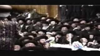 Bobov Rebbe Zt"l Dancing at Purim Tish