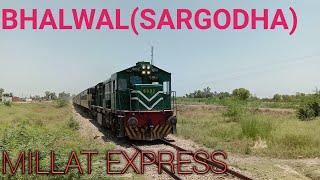 18 Down Millat Express arrival at Bhalwal from Malakwal