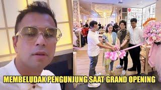 Membeludak pengunjung saat raffi gunting pita grand opening karaage rans entertainment terbaru