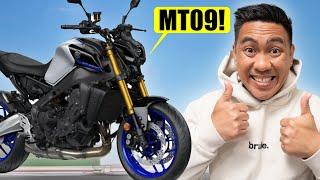 Should you buy an MT09 vs the Yamaha R9?