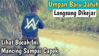 Lihat Bocah Ini Mancing, Sampai Capek Katanya