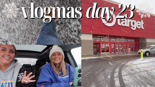 VLOGMAS DAY 23: wfh, errands with my sister & going over my boyfriends!