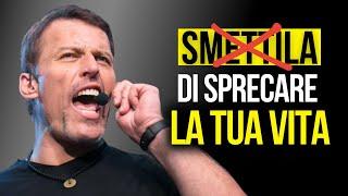 Se Vuoi Cambiare Completamente la Tua Vita OGGI Guarda Questo Discorso Motivazionale di Tony Robbins