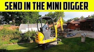 Garden Make Over Part 1| Send In The Mini Digger Vlog