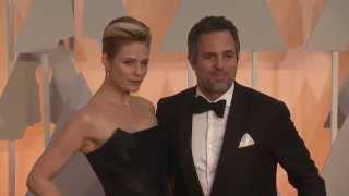 Mark Ruffalo on the 2015 Academy Awards Red Carpet @MarkRuffalo