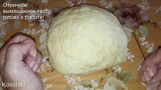 Homemade dough and modeling of ravioli at the pelmennica